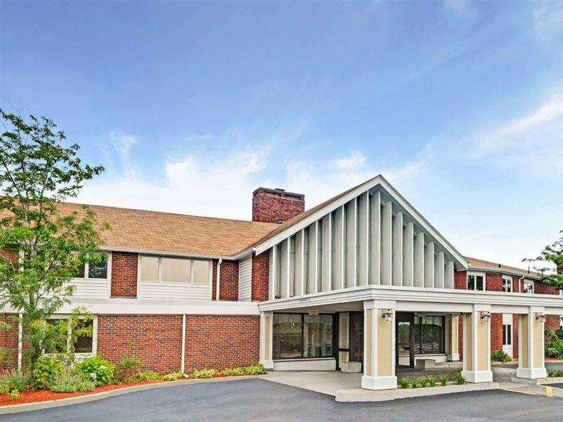 Hotel Ramada By Wyndham Providence Area