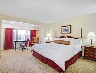 Hotel Ramada By Wyndham Providence Area 3*