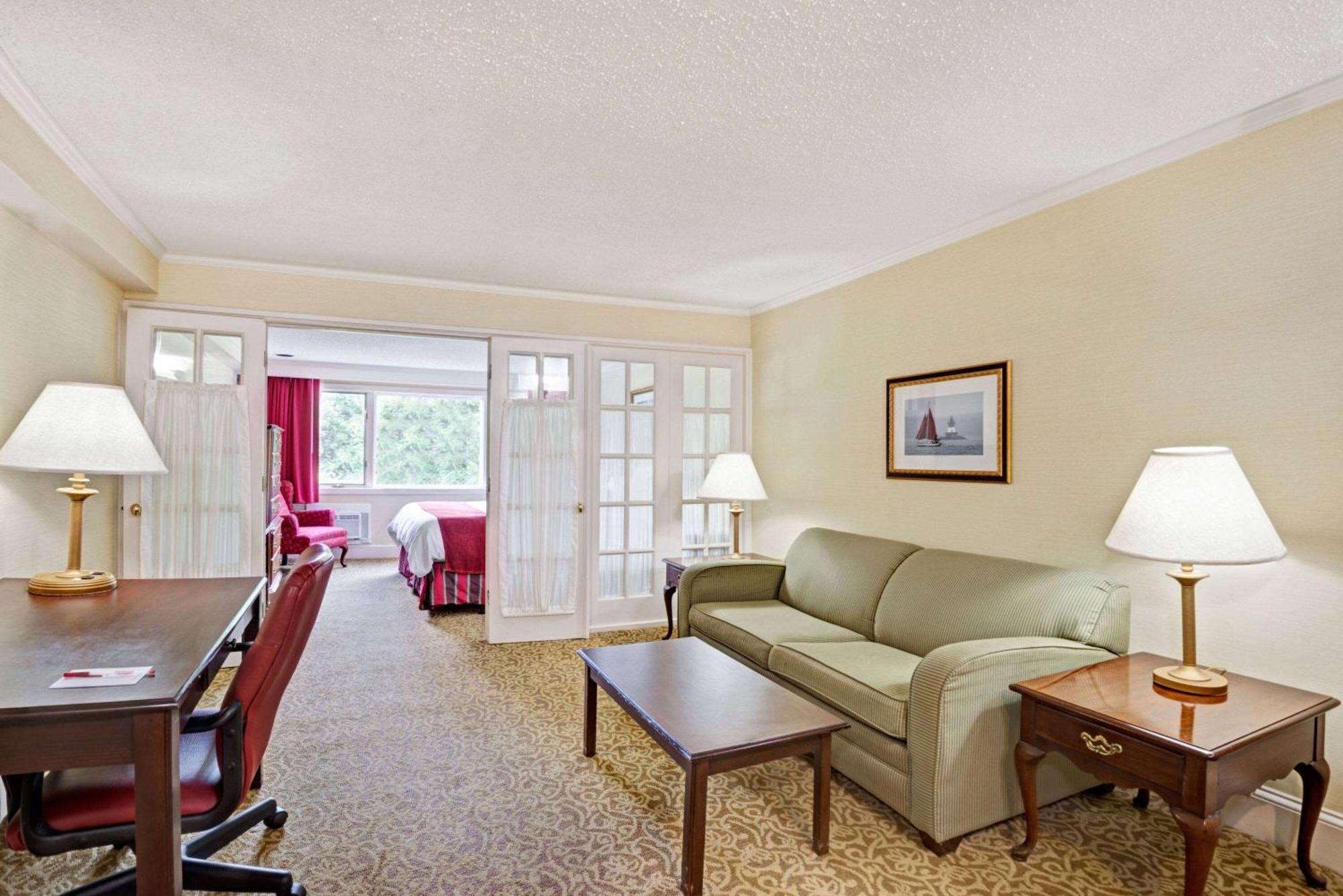 Ramada By Wyndham Providence Area