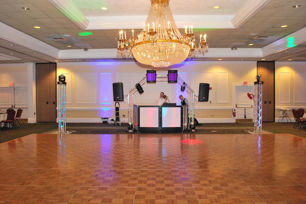 Ramada By Wyndham Providence Area Hotel
