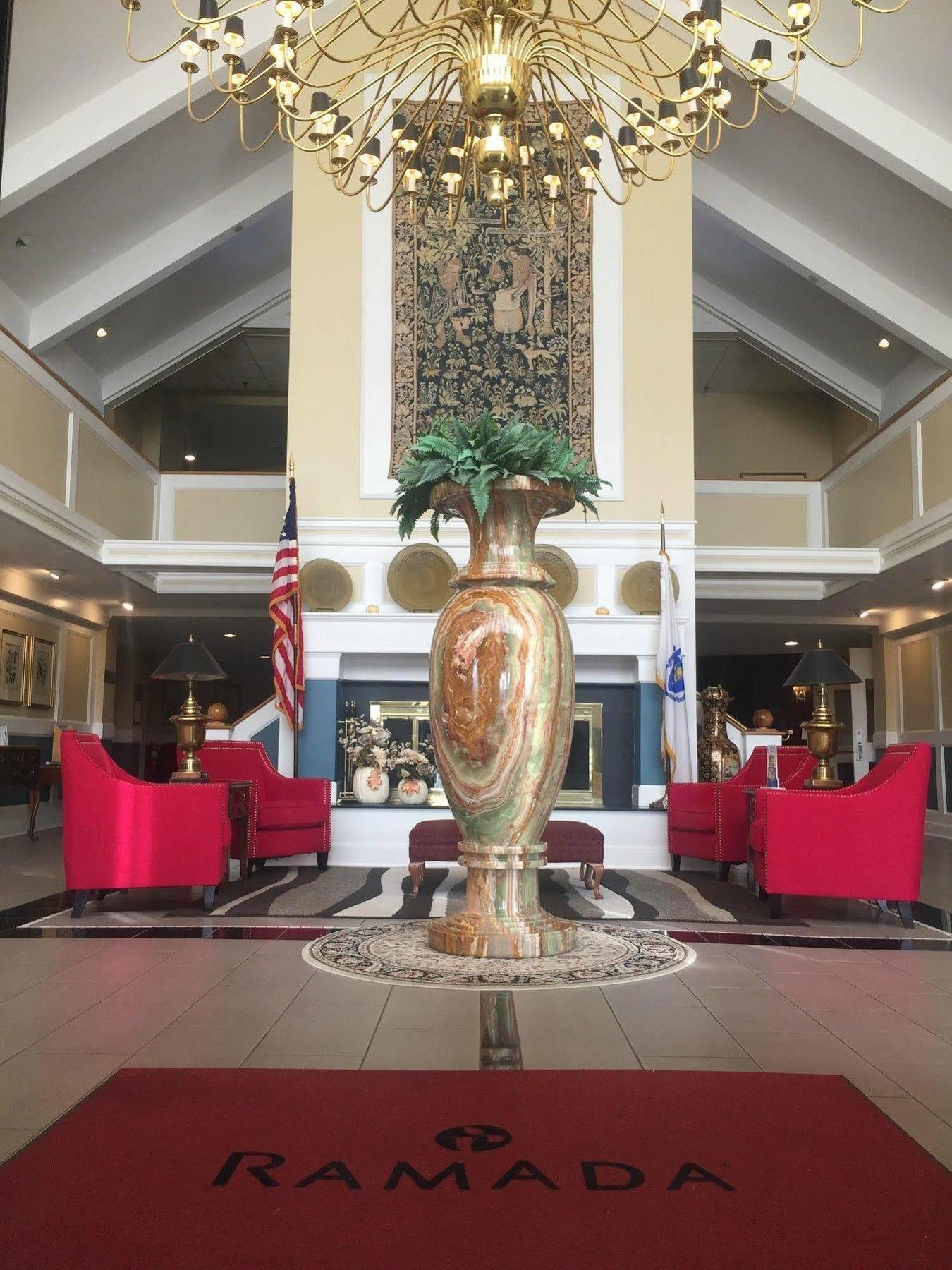 Hotel Ramada By Wyndham Providence Area 3*