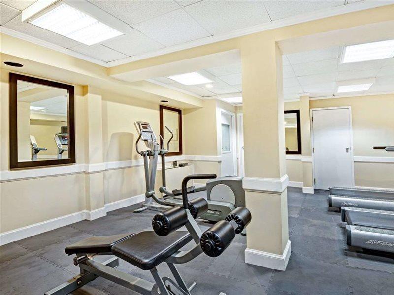 Hotel Ramada By Wyndham Providence Area 3*